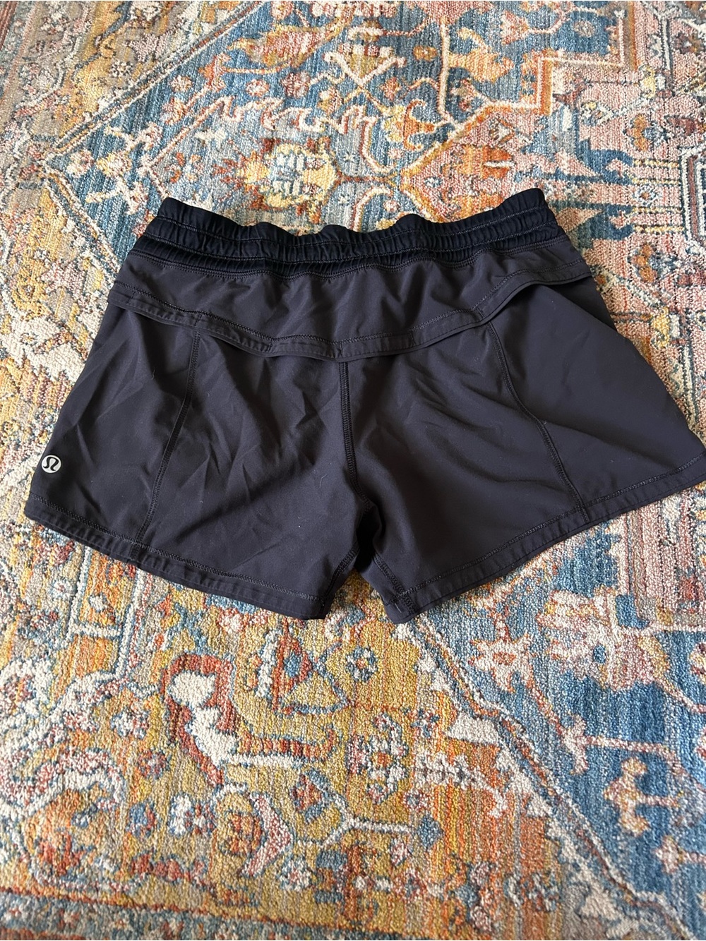 Lululemon 3 inch black shorts